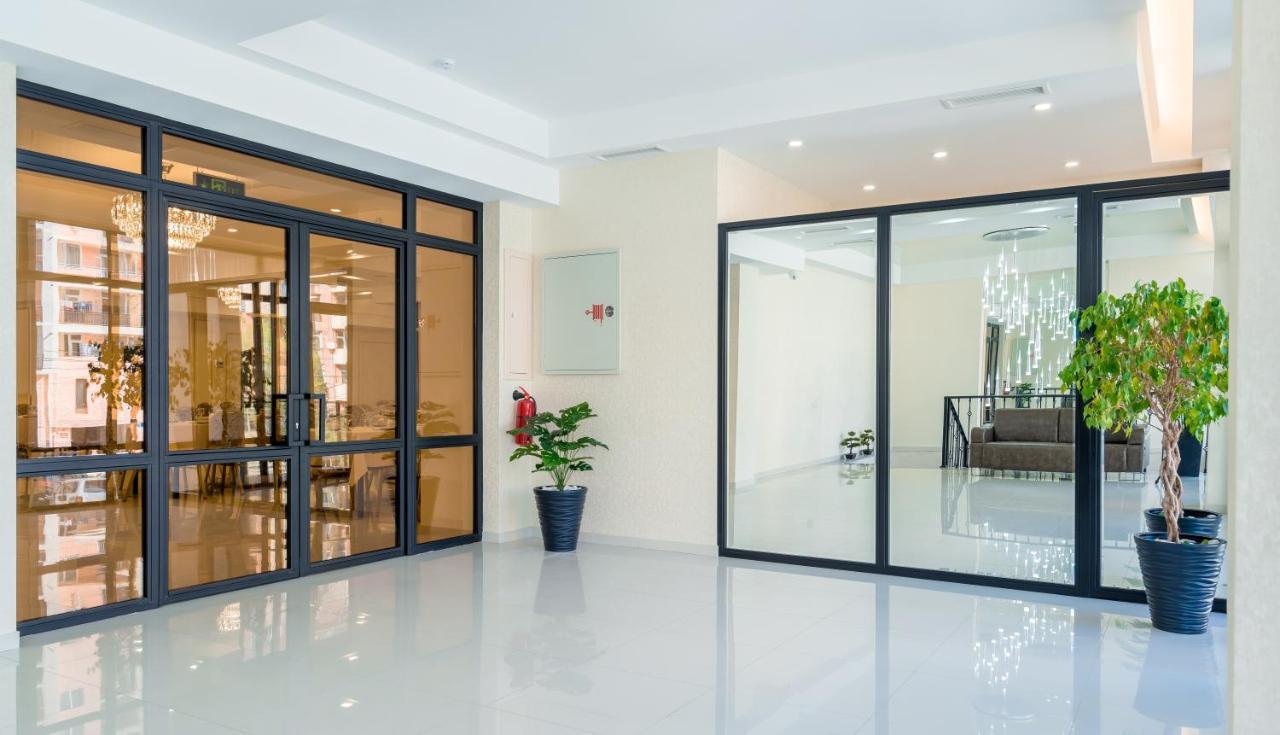 Aura Hotel تبليسي المظهر الخارجي الصورة