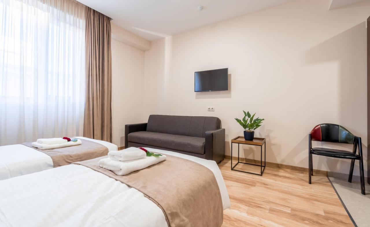 Aura Hotel تبليسي المظهر الخارجي الصورة