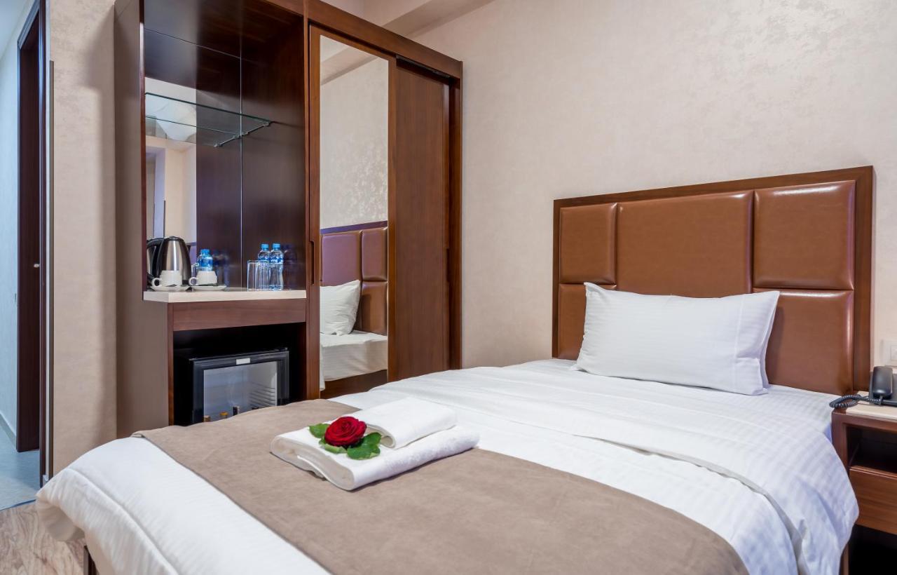 Aura Hotel تبليسي المظهر الخارجي الصورة