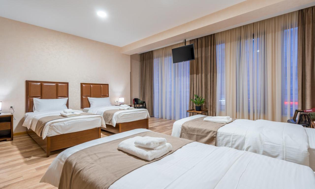 Aura Hotel تبليسي المظهر الخارجي الصورة