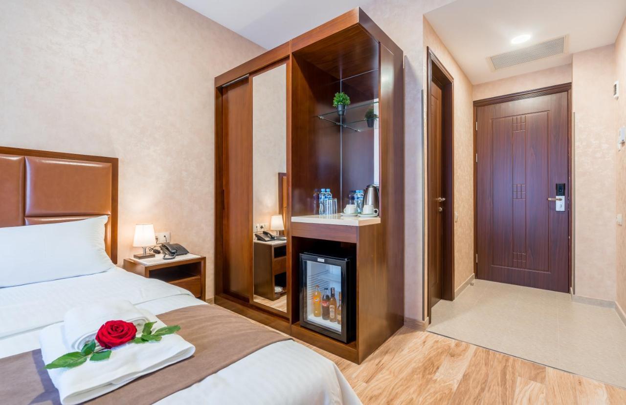 Aura Hotel تبليسي المظهر الخارجي الصورة