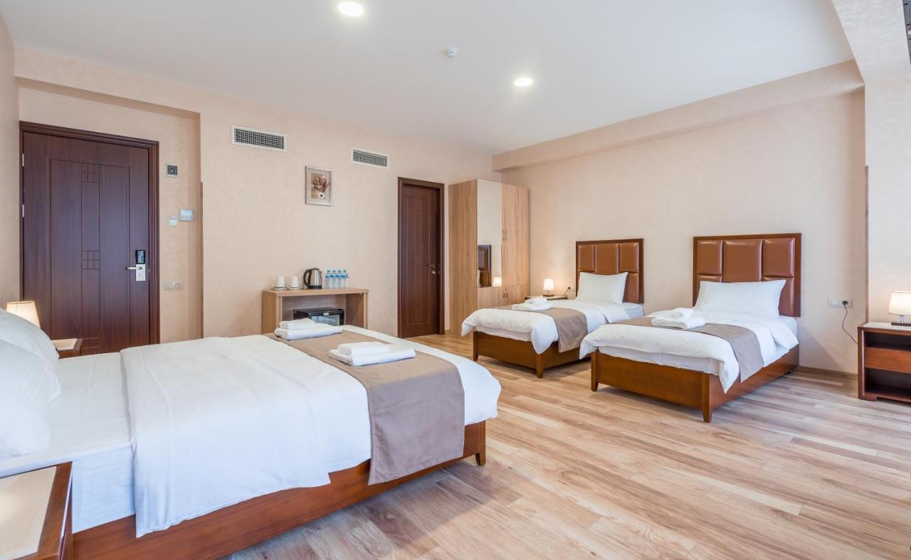 Aura Hotel تبليسي المظهر الخارجي الصورة